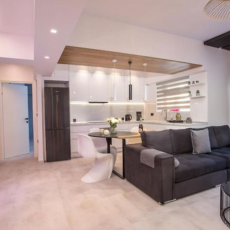 Rhodes Diamond Luxury Flat In The Heart Of Town Apartment Rhodes City Exterior photo
